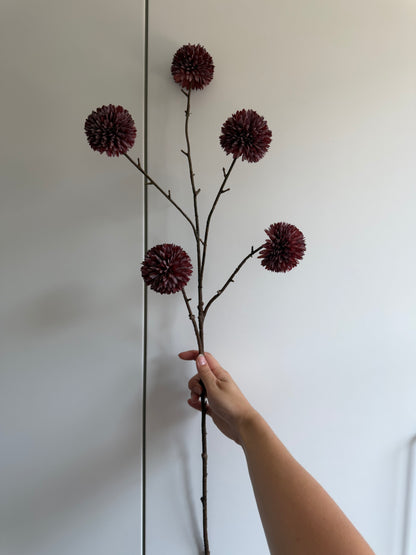 Pompom tak bordeaux