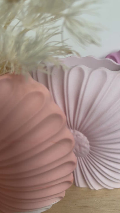 Vaasje bloem wit